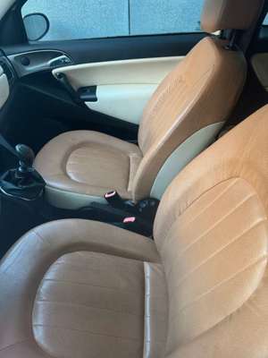 Lancia Ypsilon Y 1.2 16v Platino Bild 2