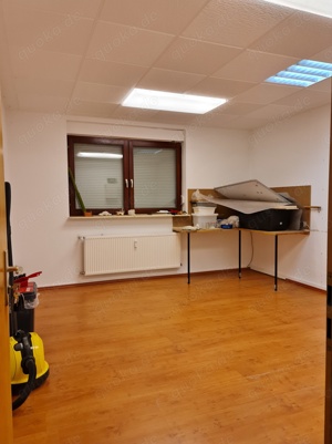Büro- Lagerräume 14-24qm, Kaltmiete ab 8  pro qm