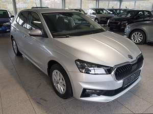 Skoda Fabia 5tg. 4 TSI AMB. Garantie 8/28 AHK SmartLink Sitzhe
