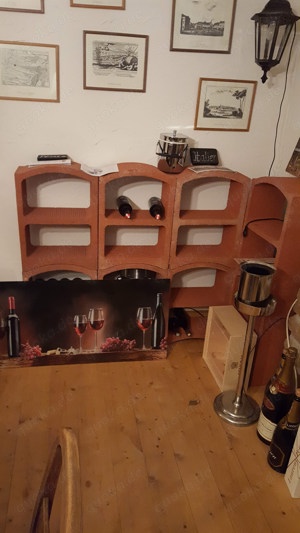 Regale für Weinlagerung