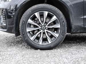 Volvo XC60 Plus Dark AWD B5 Benzin EU6d Allrad Leder digitale Bild 3