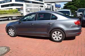 Volkswagen Jetta Bild 4