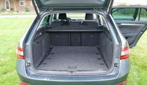 Skoda Superb Superb+Combi+1.5+TSI+DSG+Active, AHK