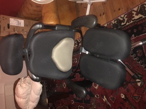 Komfortabler Bürostuhl HARA CHAIR, fast neu, nur probegesessen Bild 5