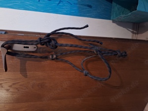 Braun schwarzes Knotenhalfter
