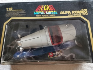 Burago Alfa Romeo 2300 Spider Bild 2