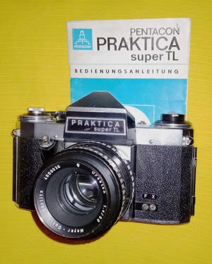 Spiegelreflexkamera Praktika Super TL