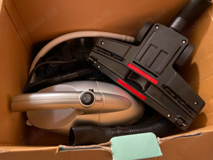 [Wie Neu] Hand- und Bodenstaubsauger 800 Watt Bild 2