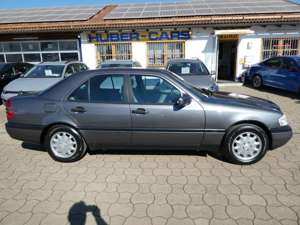 Mercedes-Benz C 180 CLASSIC Neuwagenzustand*NUR 17´km mit AHK