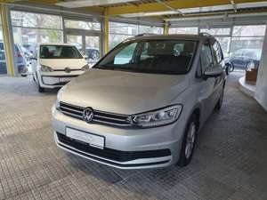 Volkswagen Touran 2.0 TDI DSG Comfortline 7 Sitzer LED Navi Bild 3