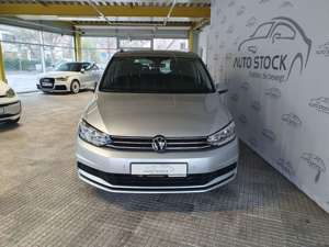 Volkswagen Touran 2.0 TDI DSG Comfortline 7 Sitzer LED Navi Bild 2