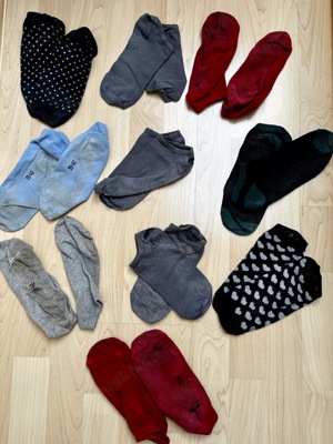 10 Paar dufte getragene Sneaker Socken  Bild 3