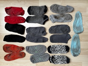 10 Paar getragene dufte Socken 