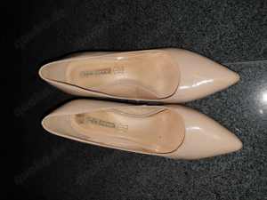 Buffalo Business Pumps Nude Gr.40 getragen
