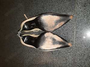 Spangen Pumps Beige Gr39 getragen Bild 2