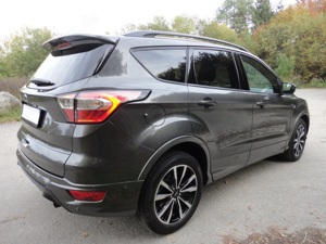 Ford Kuga ST-Line 134KW 4x4 Automatik TOP Bild 3