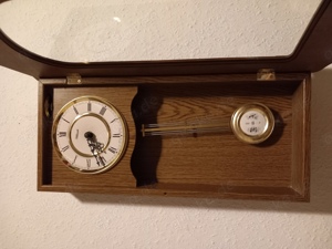 Tempus Fugit Wanduhr mit Pendel  Bild 3