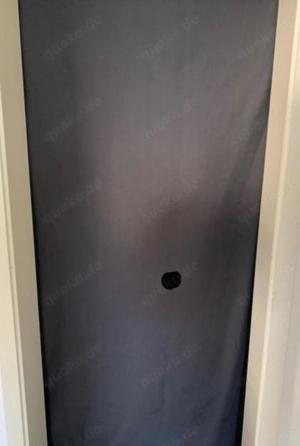 Privates Gloryhole für gutbestückte Kerle (Südländer bevorzugt) - Lass dich verwöhnen...