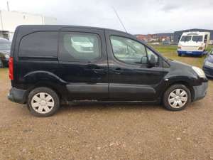 Citroen Berlingo Kasten L1*LKW*3 SITZE*2xSCHIEBETÜR*AHK* Bild 4