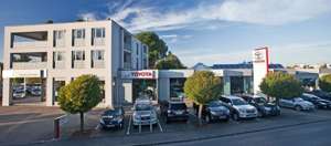 Toyota Yaris 1.5l VVT-i Style*PDC,SHZ,Kamera,Tempomat Bild 2