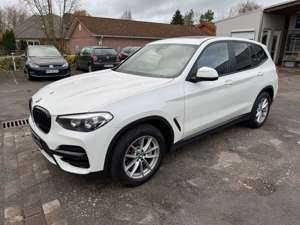 BMW X3 xDrive 25 d Advantage/Panorama/AHK/Standheiz