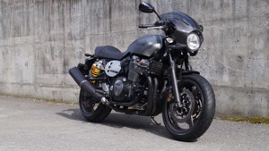 Yamaha XJR 1300 Caffe Racer RP19