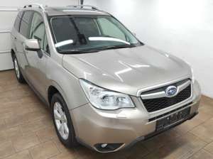 Subaru Forester 2.0 D AUTOMATIK ALLRAD 4X4  XENON KLIMA EURO-6 AHK