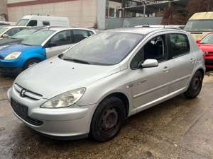 Peugeot 307 1.6 Presence Limousine Klima TÜV/AU NEU