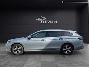 Volkswagen Passat VOLL MatrixLED Standhzg AHK Pano Leder HUD ACC ... Bild 4