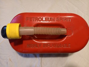 Benzinkanister Bild 2