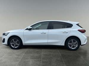 Ford Focus Lim. Titanium Style, NAVI, LM16, WP, Rückfahrk. Bild 2