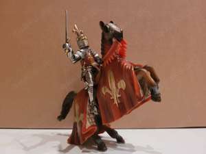 Rarität - 70018 Fürst auf steigendem Pferd