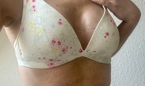 mein sexy weicher seidiger weißer BH mit Blumen Print 