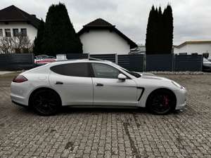Porsche Panamera Diesel Schiebedach  PASM Bild 4