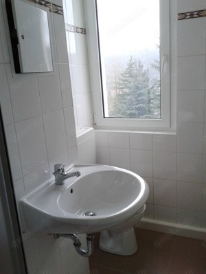 4Zi.-Whg. Balkon, EBK, Wanne, Garage in Sgh. Wippra Bild 3