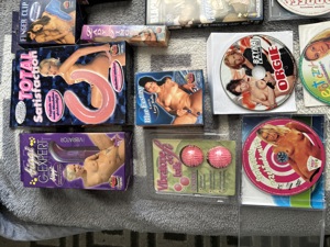 Dvds und Spielzeug  Bild 4