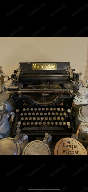Mercedes Schreibmaschine Deko