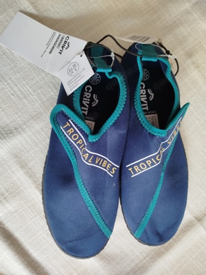Wasserschuhe Größe 39