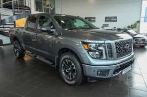 Nissan Titan 5.6L V8 4WD Platinum Midnight/Kamera/SHZ Bild 4