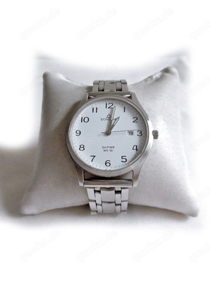 Große Armbanduhr von Dugena