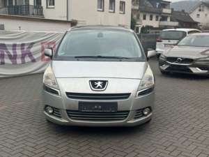 Peugeot 5008 2.0HDI+7SITZE+EURO 5+PANORAMA+ Bild 5