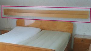 Haushaltauflösung: Bettüberbau Regal beleuchtet, Buche furniert