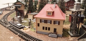 TT Eisenbahn Anlage 125x80 s.g.erh., 2 Abstellgleise, 2 Kreise, Trafo, 2 Züge Bild 5