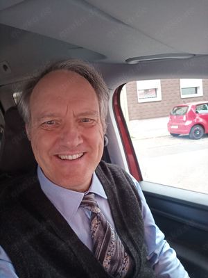 romantischer und liebevoller Mann sucht seine Seelenverwandte