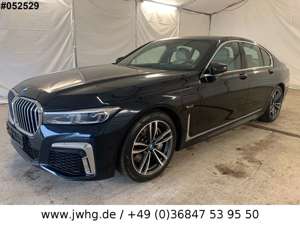 BMW 745