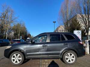 Hyundai SANTA FE 2.2 CRDi GLS Bild 2