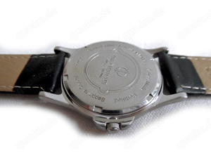 Schwarze Armbanduhr von Candino Bild 5