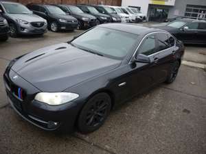 BMW 520 d Limousine/Automatik/Navi/Schiebedach Bild 4