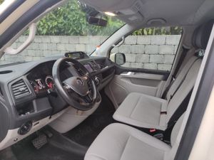Van Volkswagen Bulli T6 Kombi 2017 EURO 6 Bild 4