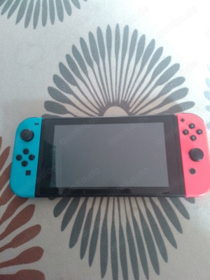 Nintendo Switch mit Zubehör 